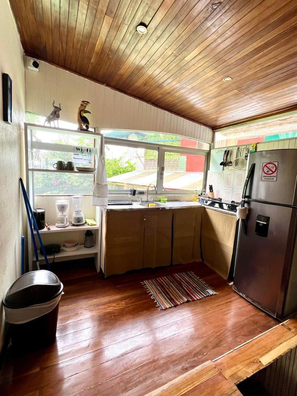 Pura Vida Hostel Montezuma Eksteriør billede